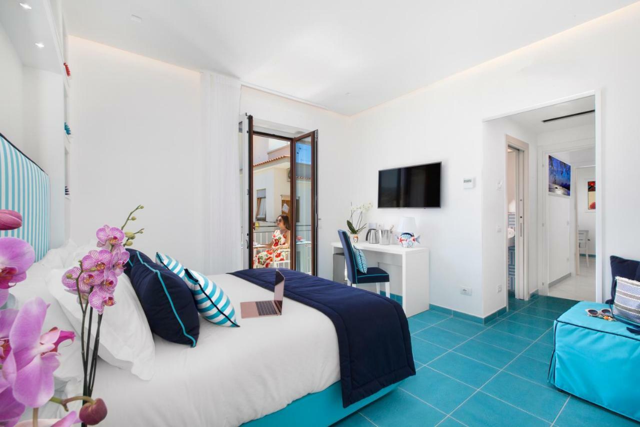 Yourhome - Sersale Suites Sorrento Exterior foto